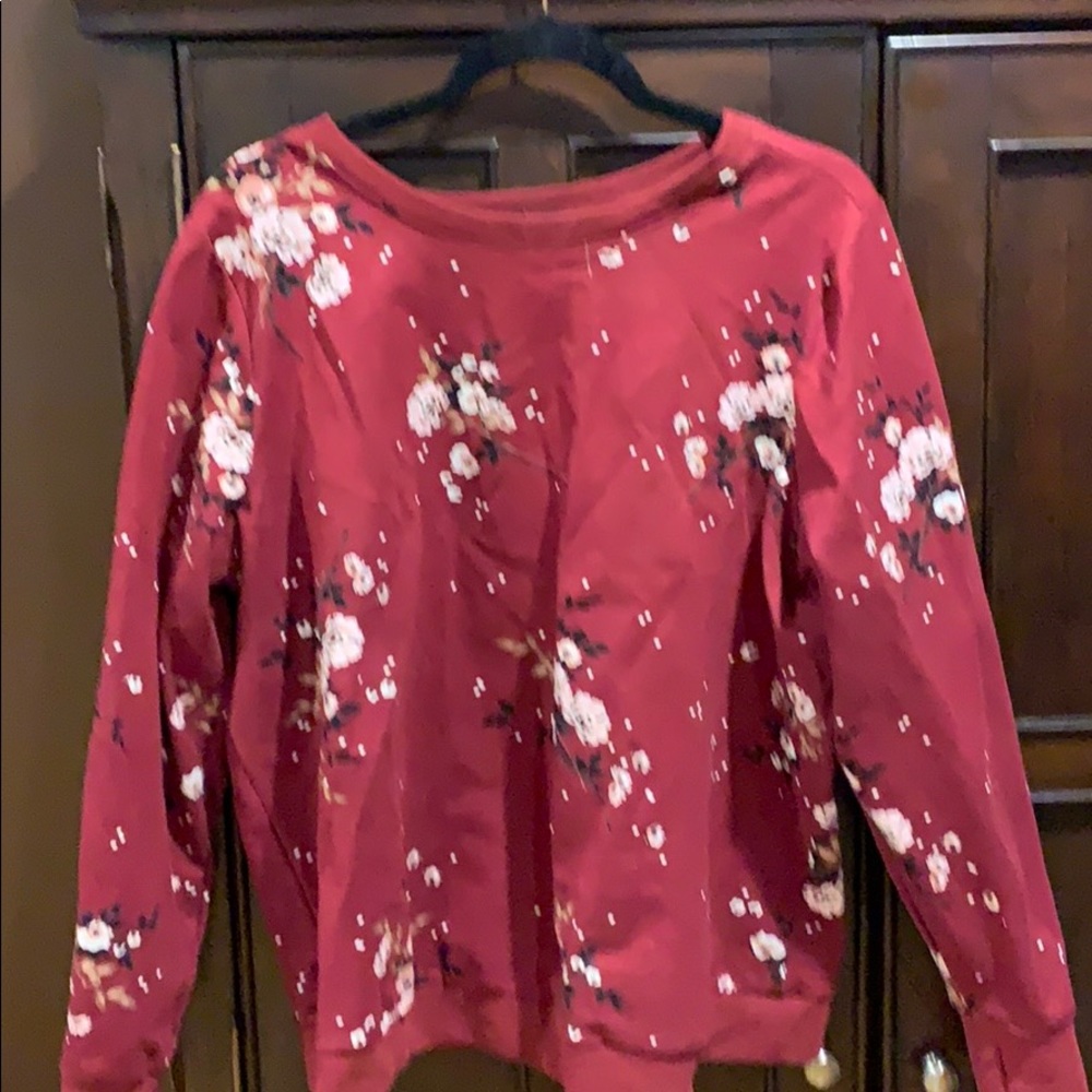 Sweatshirt